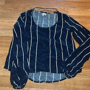 Women’s navy blue cropped blouse